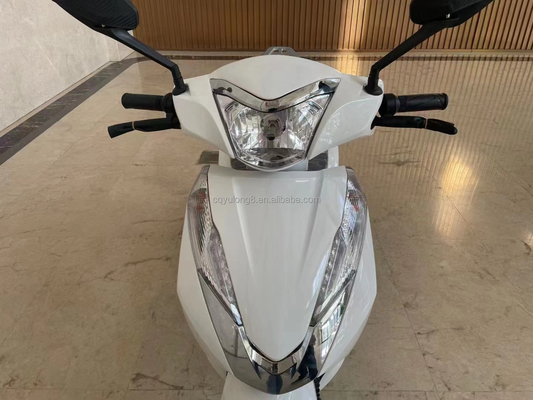 72v Bateria de lítio Scooter elétrico Motocicleta para adultos Carga máxima 200kg LCD Display