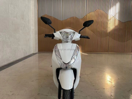 72v Bateria de lítio Scooter elétrico Motocicleta para adultos Carga máxima 200kg LCD Display