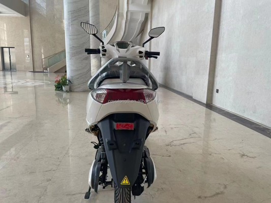 72v Bateria de lítio Scooter elétrico Motocicleta para adultos Carga máxima 200kg LCD Display