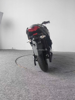 Motos de rua sem escova de 2000W A escolha perfeita para corridas e deslocamentos diários