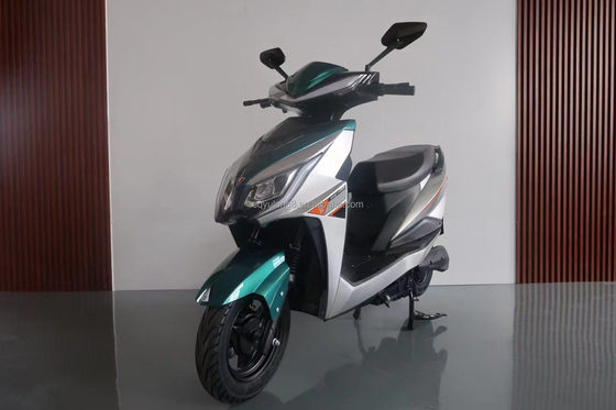 3.0-10 Pneus 1500W 48V 60V Scooter elétrico para adultos Acessível e personalizável