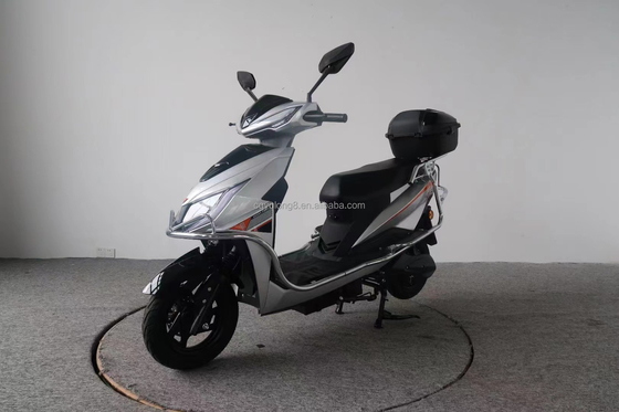 3.0-10 Pneus 1500W 48V 60V Scooter elétrico para adultos Acessível e personalizável