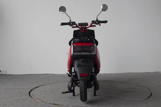 Potente moto elétrica para adultos Máxima velocidade 40 60km/h Máxima carga 200kg 800W Modelo