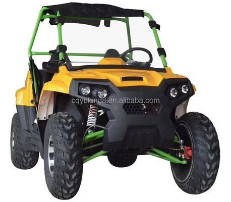 Tempo de carga de 5-7h 2300mm*1300mm*900mm Motor aprovado 1500W 4x4 UTV lado a lado